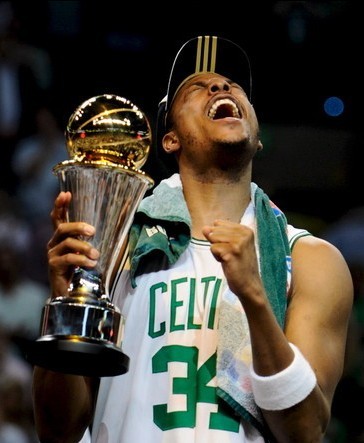 为什么保罗·皮尔斯获得2008年nba总决赛fmvp争议这么大?